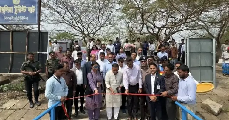 বিশেষ লঞ্চ সার্ভিস উদ্বাধন করেন প্রতিমন্ত্রী মো. রাজিব আহসান